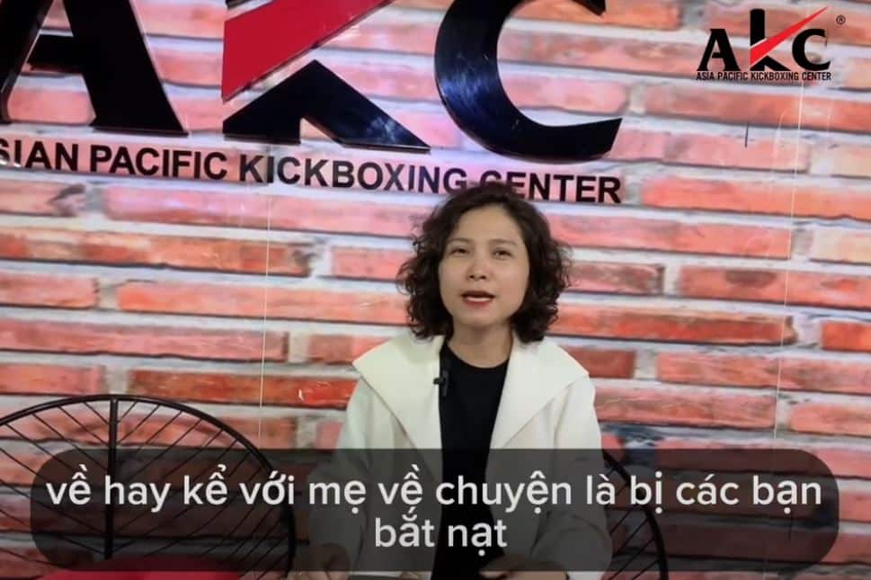 me-nhat-anh-chia-se-su-thay-doi-cua-con-trai-sau-tap-luyen-tai-akc-fitness